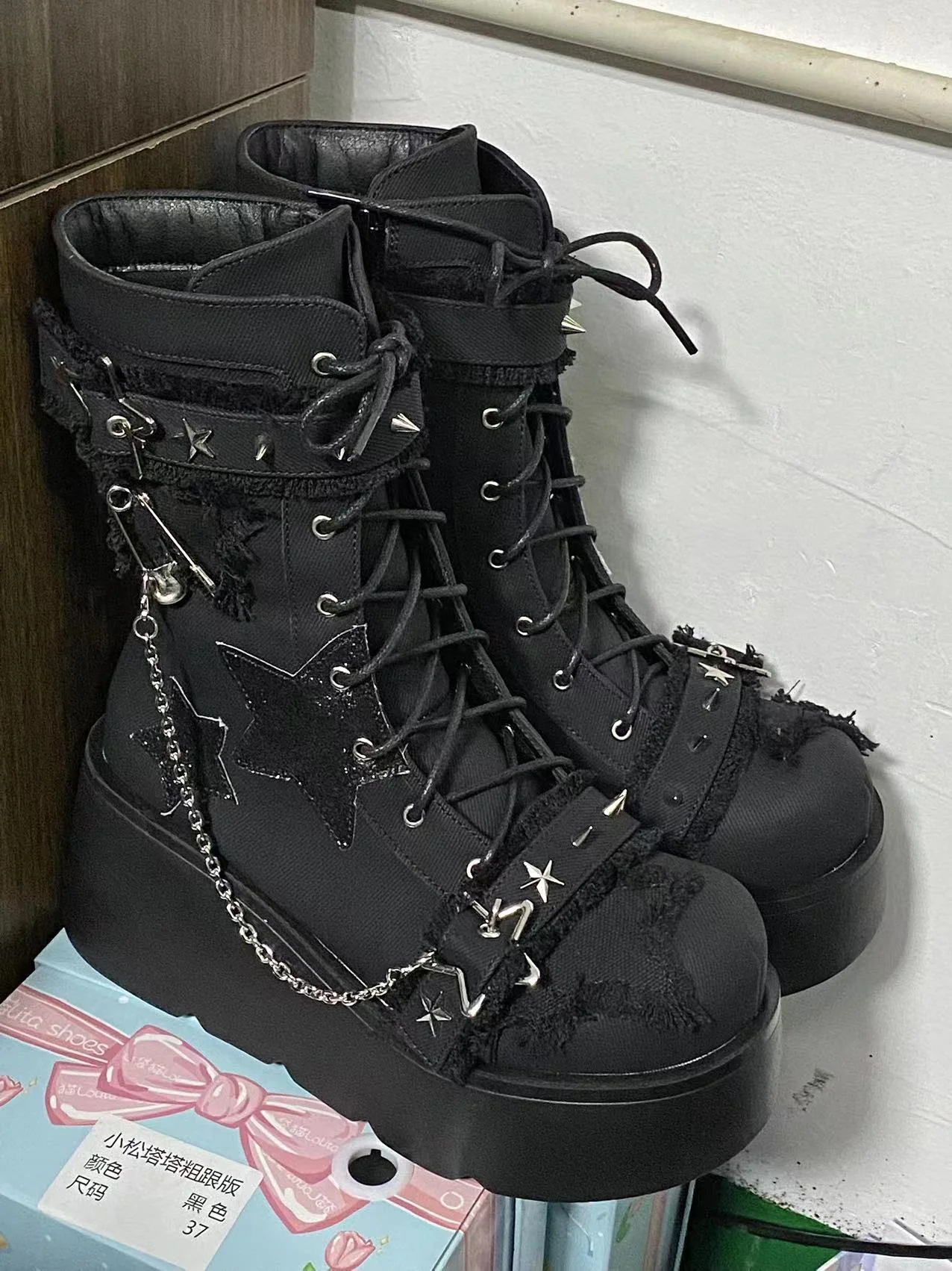 Product image 4